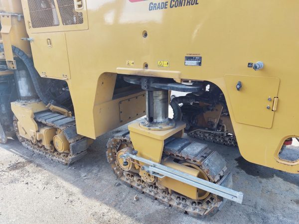 Caterpillar PM-310 Road Planer