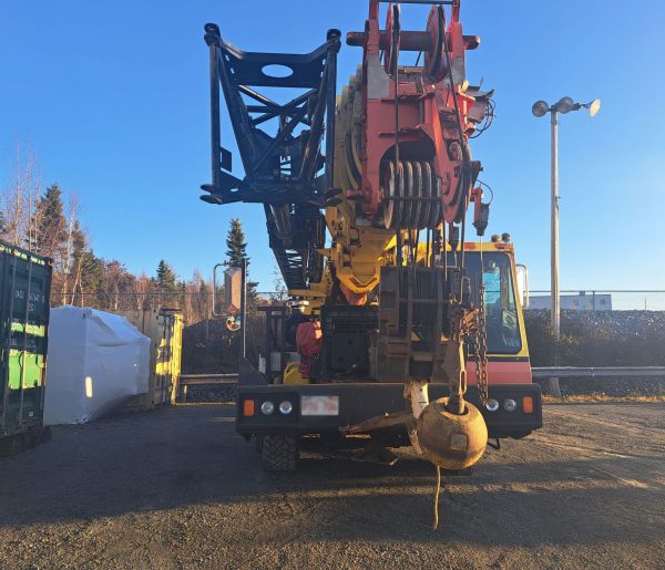 Grove TMS900E Mobile Crane