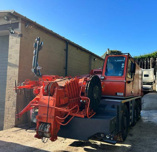 Liebherr LTC 1055-3.1 Mobile Crane