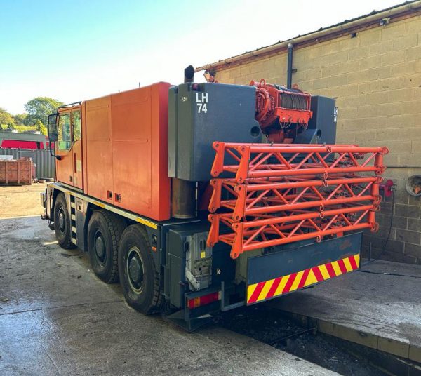 Liebherr LTC 1055-3.1 Mobile Crane