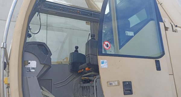 Żuraw gąsienicowy Liebherr LTR 1100