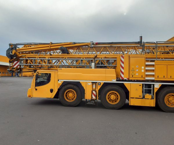 Liebherr MK 88 เครนเคลื่อนที่