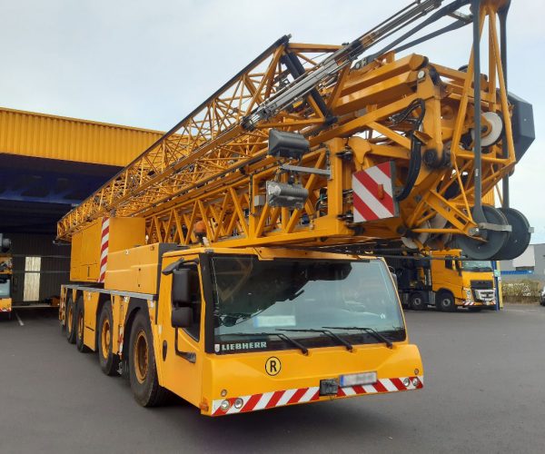 Liebherr MK 88 เครนเคลื่อนที่