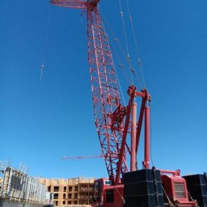 Manitowoc 777 Crawler Crane