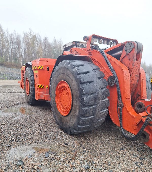 Carregadeira Subterrânea Sandvik LH517