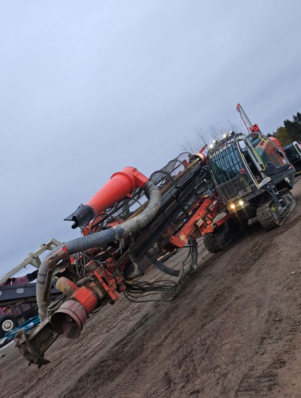 Sandvik Leopard DI550 Rock Drill