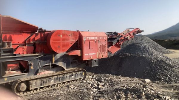 Concasseur à mâchoires Terex Finlay J-1170