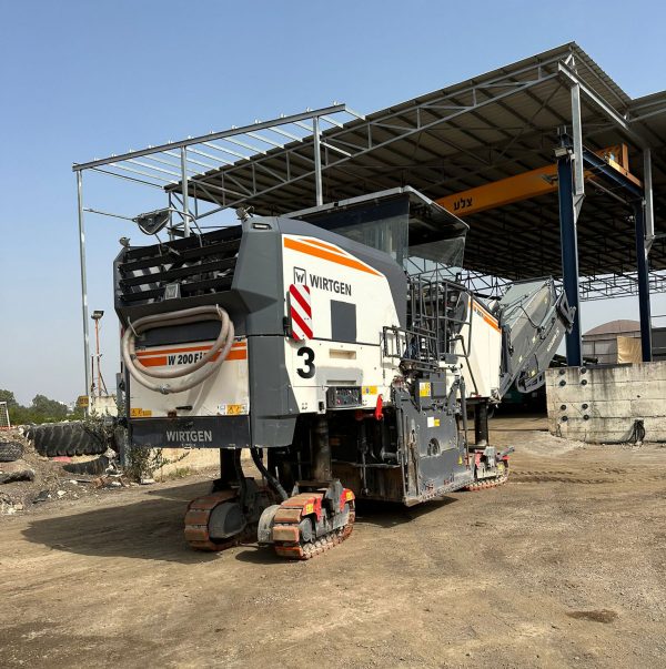Wirtgen W 200 Fi Road Planer