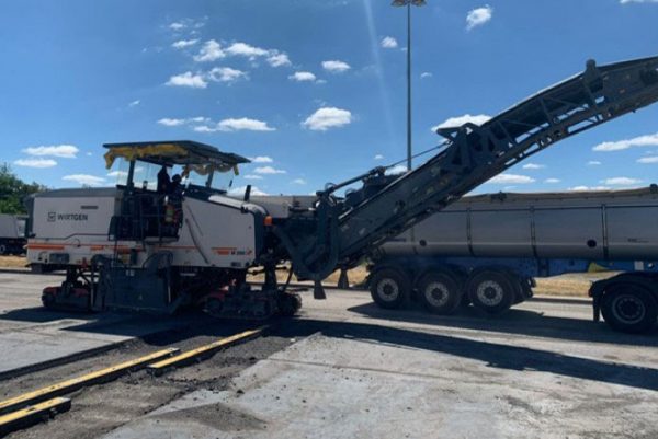 Wirtgen W 200 i Road Planer