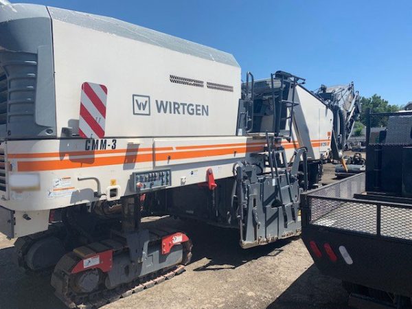 Wirtgen W 210 dan Planer Dingin