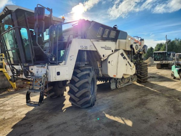 Wirtgen WR 250 Soil Stabilizer