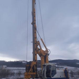 Bauer BG 18H Rotary Paling Rig