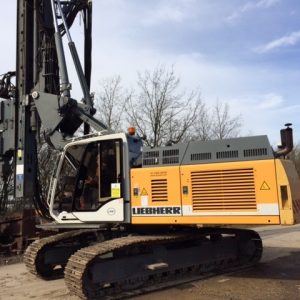 Liebherr LRB 125 XL Hammer Piling Rig