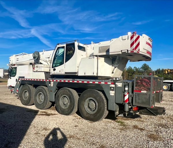 Liebherr LTM 1070-4.2 Mobile Crane