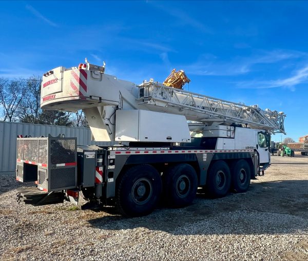 Liebherr LTM 1070-4.2 Mobile Crane