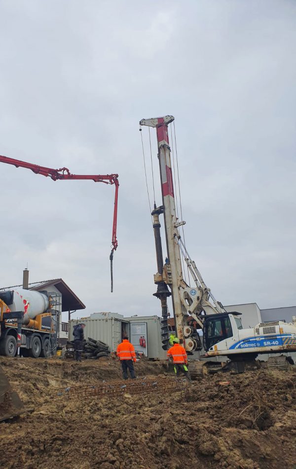 Soilmec SR-40 Rotary Piling Rig