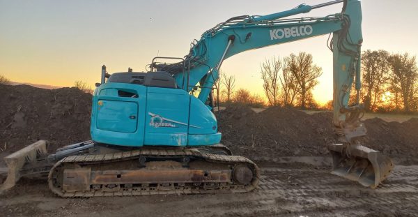 Kobelco SK270SRNLC Excavator