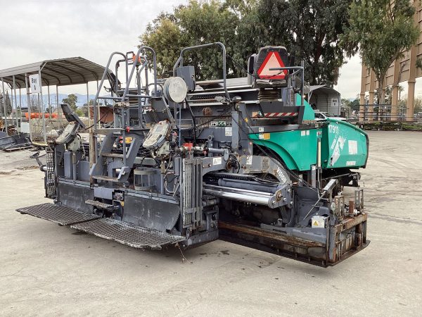 Vogele Vision 5203-2i Paver