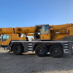 Liebherr LTM 1055-1 Mobile Crane