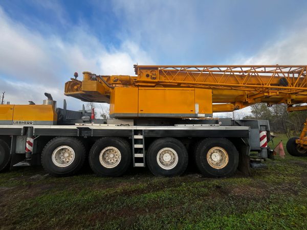 Liebherr LTM 1150-5.1 เครนเคลื่อนที่