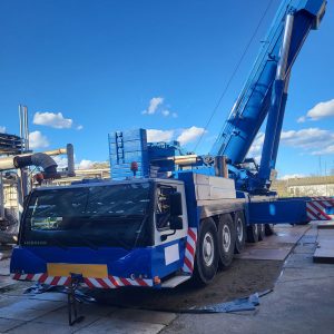 Liebherr LTM 1500-8.1 移動式クレーン