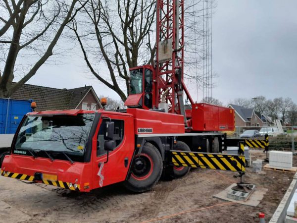 Guindaste de torre Liebherr MK 88