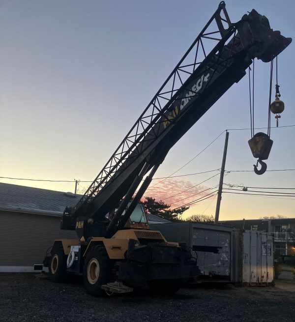 P & H Omega 40 Mobile Crane