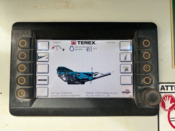 Щековая дробилка Powerscreen Premiertrak R400X