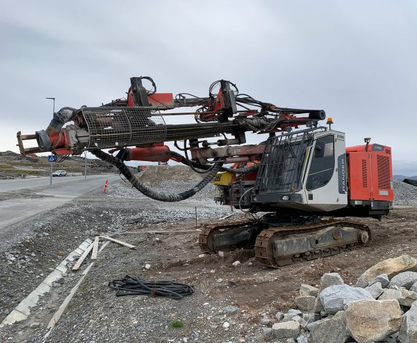 Sandvik DX800 Rock Drill