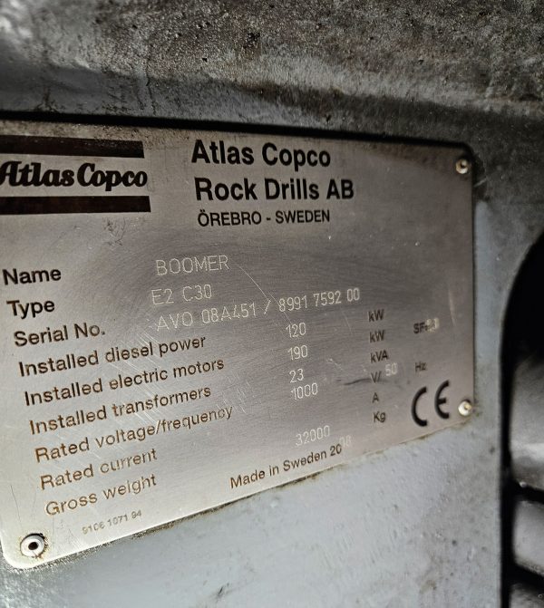 Perforatrice da roccia sotterranea Atlas Copco E2C
