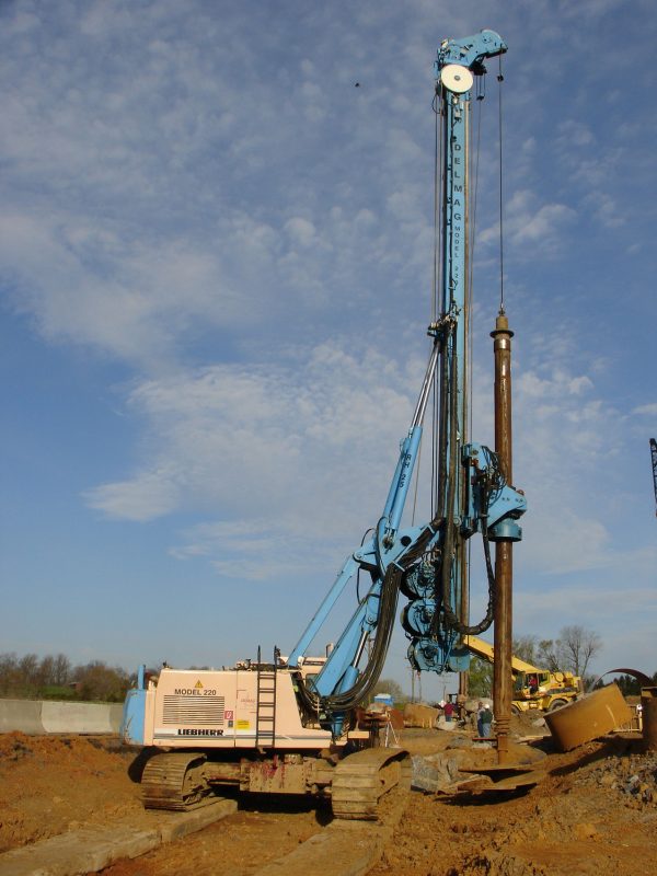 Delmag RH25 Rotary Paling Rig