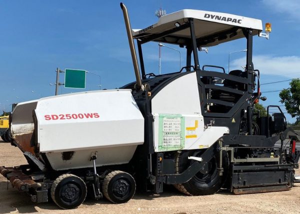 เครื่องปูผิวทาง Dynapac SD2500WS