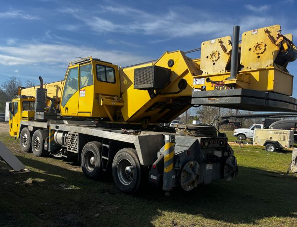 Grove TMS800E Mobile Crane