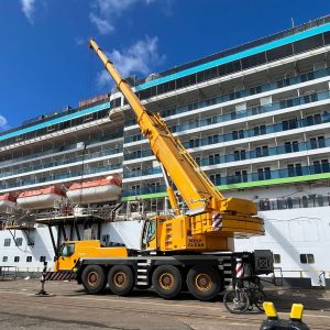 Kren Mudah Alih Liebherr LTM 1100-4.2