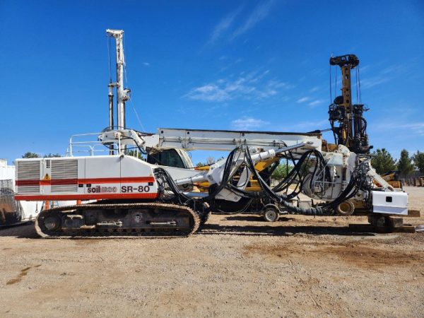 Soilmec SR-80 ロータリー杭打ちリグ