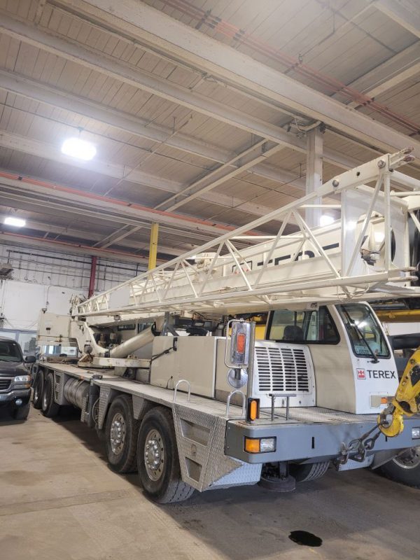 Grue mobile Terex T560