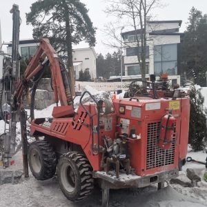 Sandvik DC122R Rock Drill