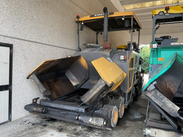 Volvo ABG P6870C Paver