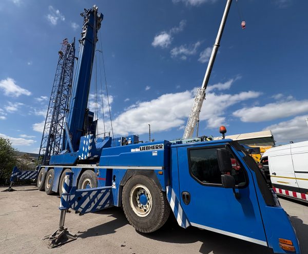 Liebherr MK 140 Plus Tower Crane
