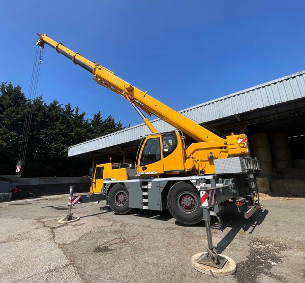 Liebherr LTM 1030-2.1 Mobile Crane