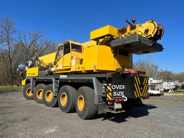 Grove GMK 5165 Mobile Crane