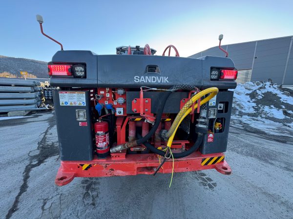 Sandvik DT923i Underground Rock Drill