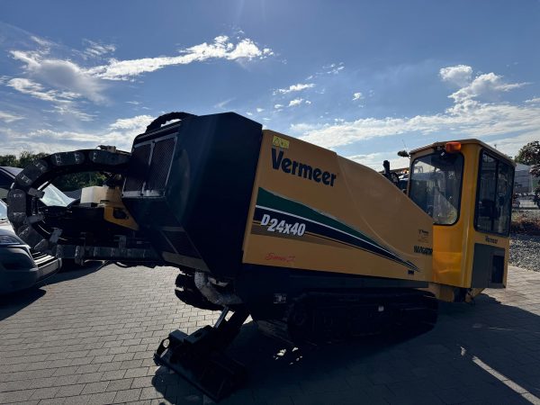 Vermeer D24x40 S2 Directional Drill