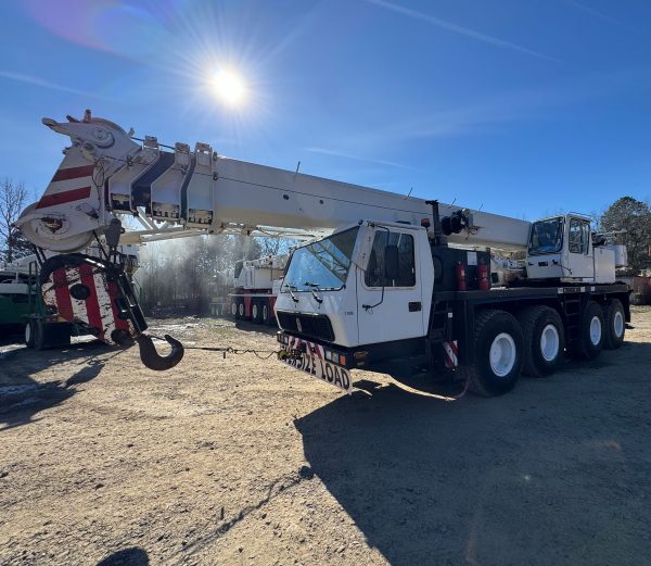 Grove GMK 4070 Mobile Crane