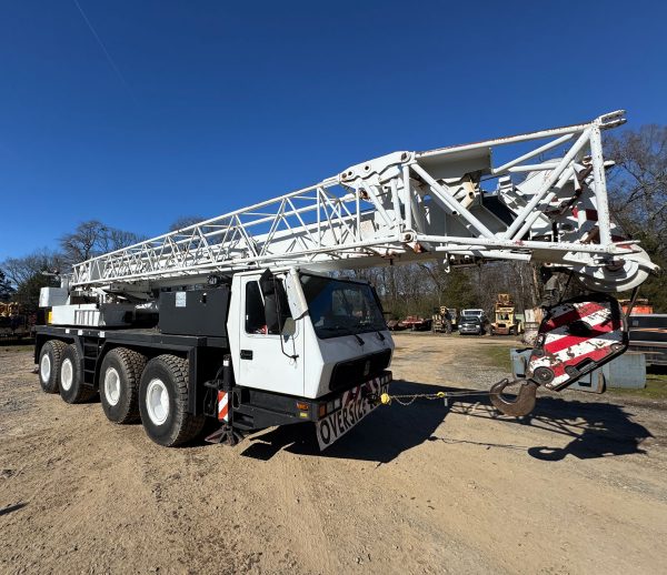 Grove GMK 4070 Mobile Crane