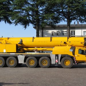 Grove GMK 5250L Mobile Crane