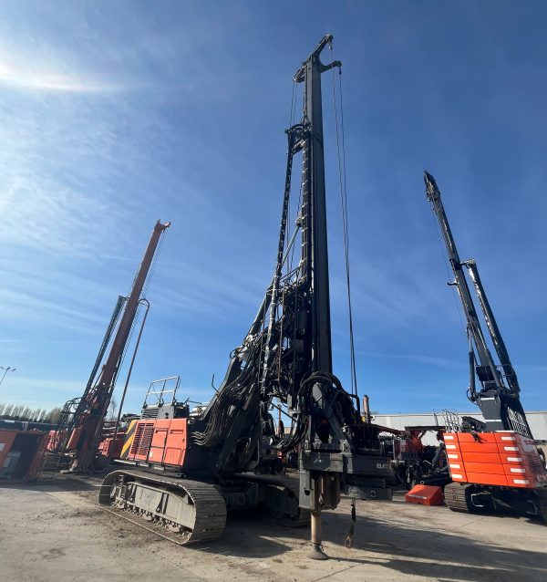 Liebherr LB28 Rotary Piling Rig