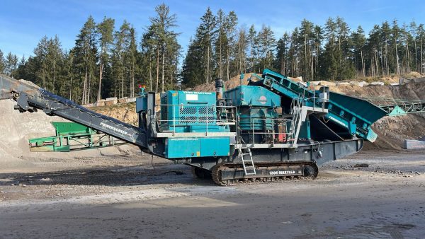 Powerscreen 1300 Maxtrak Cone Crusher