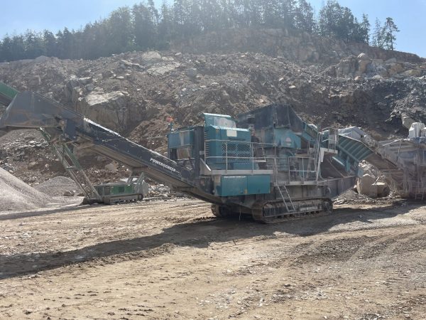 Powerscreen 1300 Maxtrak Cone Crusher