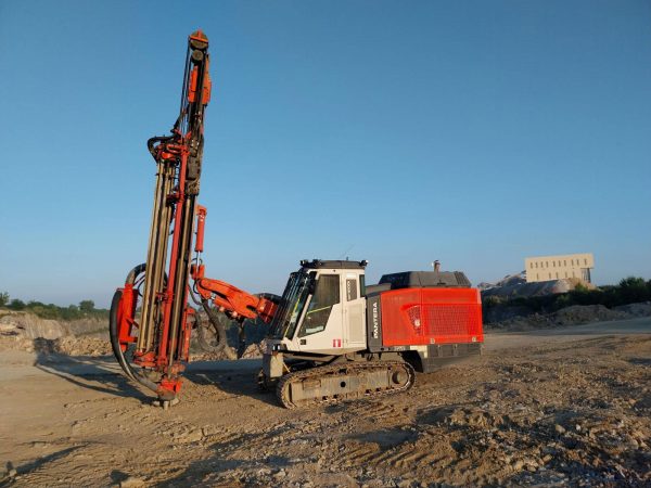 Sandvik DP1500i Rock Drill